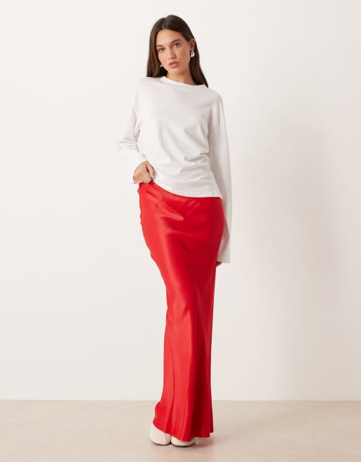 ASOS DESIGN - Gonna lunga taglio sbieco in raso rossa