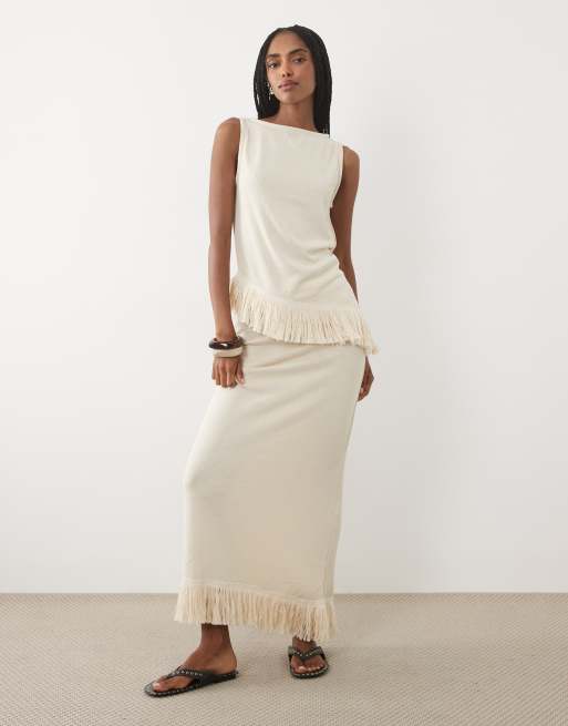 ASOS DESIGN - Gonna lunga testurizzata color crema con nappe in coordinato