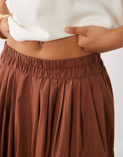 ASOS DESIGN gonna midi ampia con vita elasticizzata marrone, 3 di 5