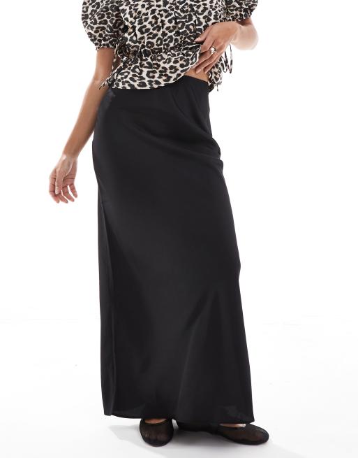 ASOS DESIGN - Gonna midi asimmetrica in raso nero