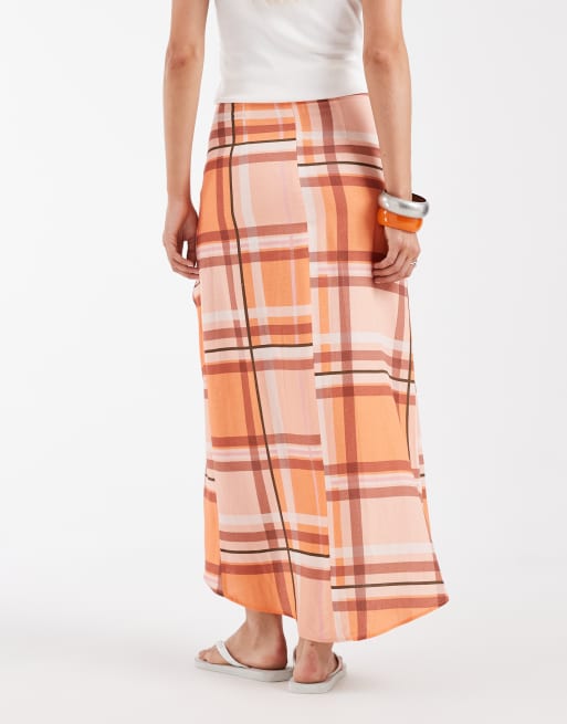 ASOS DESIGN - Gonna midi avvolgente arancione a quadri, 4 di 5