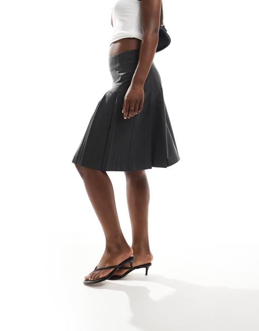 ASOS DESIGN Gonna sartoriale midi a pieghe grigia al ginocchio