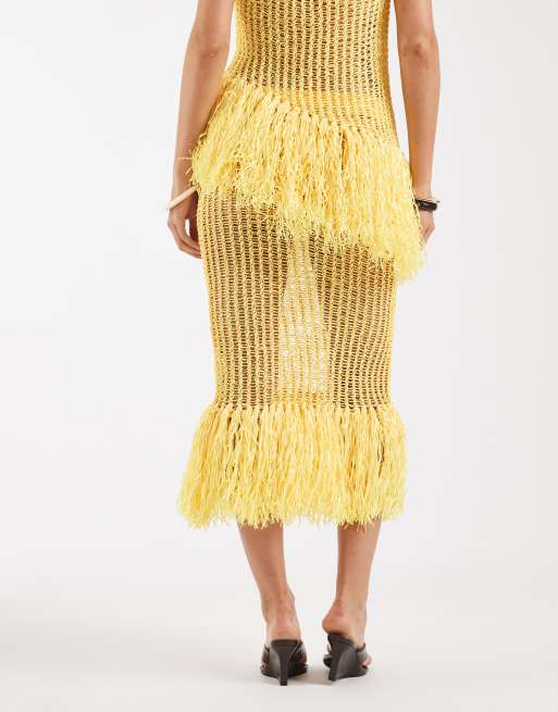 ASOS DESIGN - Gonna traforata gialla con fondo con frange in coordinato, 5 di 5