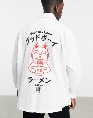 ASOS DESIGN – Good Boy Ramen – Oversize-Hemd in Weiß und Rot mit Placement-Aufdruck
