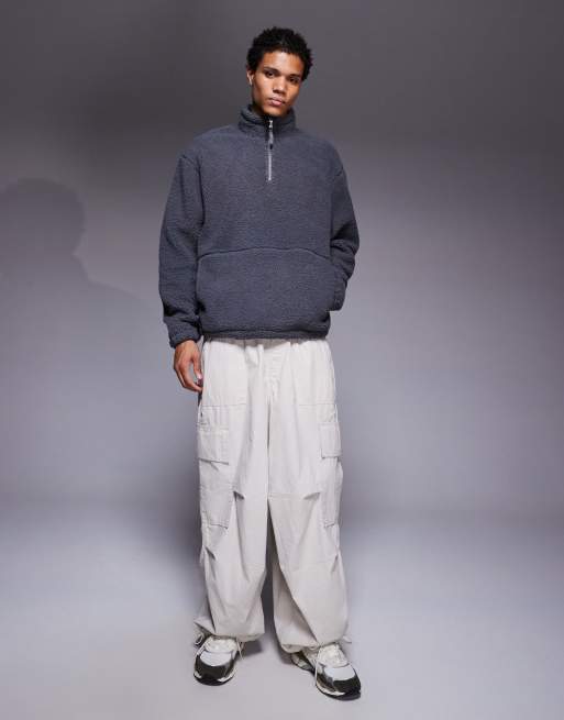 ASOS DESIGN - Grå afslappet sweatshirt med ståkrave og gennemgående lynlås i imiteret lammeskind, 2 af 5