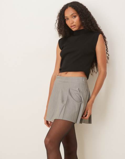ASOS DESIGN – Grå, figursydd minikjol med plissering - view 1