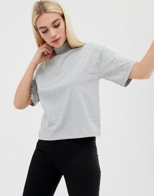 ASOS DESIGN – grå kortärmad t-shirt med hög krage