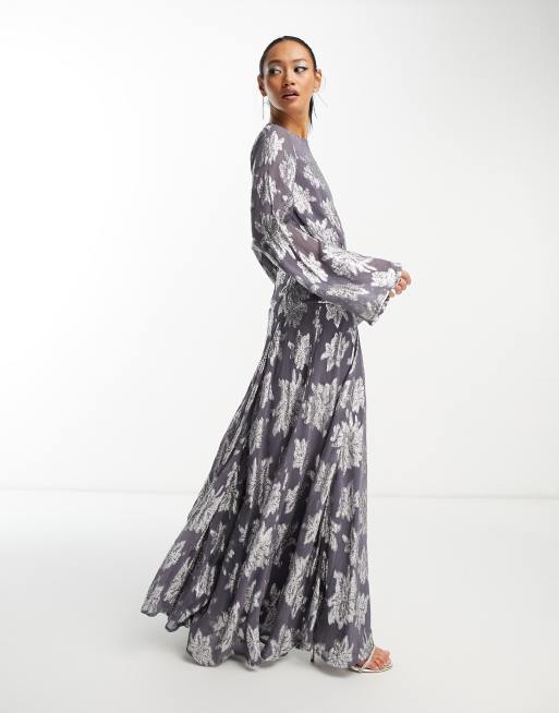 ASOS DESIGN - Grå metalfarvet midikjole med lange ærmer og flæser i ærmekanterne, 3 af 4