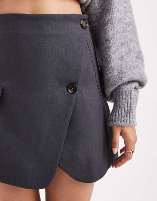 ASOS DESIGN - Grå mininederdel med slå om-design og knapper samt lommedetalje, 5 af 5