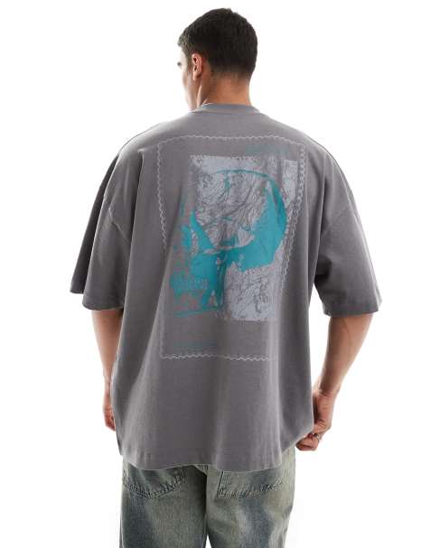 ASOS DESIGN - Grå og super-oversized T-shirt med print af dødningehoved på ryggen - view 1