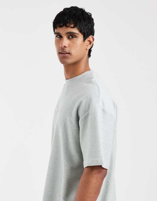 ASOS DESIGN - Grå oversized T-shirt i superkraftig bouclé-crepe med tekstur og tekst på brystet, 4 af 5