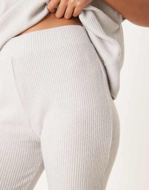ASOS DESIGN - Grå ribstrikkede bukser med svaj og børstet tekstur - Del af sæt, 3 af 5
