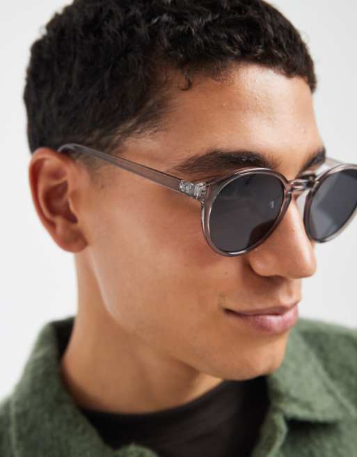 ASOS DESIGN - Grå runde solbriller med gennemsigtigt krystallignende stel og røgfarvede glas, 3 af 3