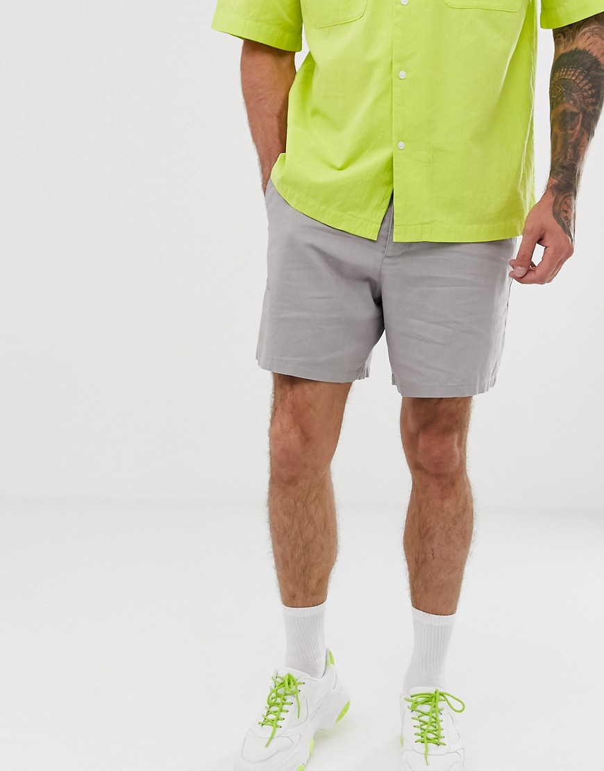 ASOS DESIGN – Grå shorts i blekt tvättning med smal passform i linnemix