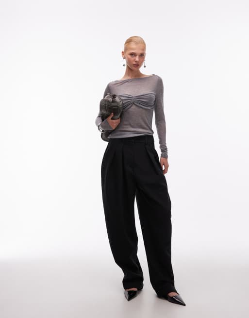 ASOS DESIGN – Grå, stickad och halvskir topp med långa ärmar och ryschat bystöverlager, 2 av 4