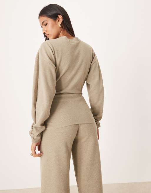 ASOS DESIGN - Gråbrun meleret superblød langærmet T-shirt med tætsiddende talje, 4 af 4