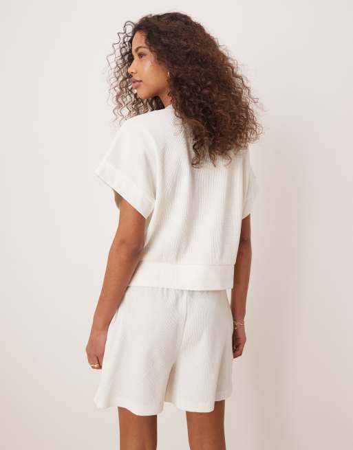 ASOS DESIGN – Gräddvit, bredribbad och våffelstrukturerad t-shirt, 3 av 4