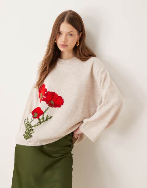 ASOS DESIGN – Gräddvit, fluffig tröja med boxig passform och blomdesign - view 1