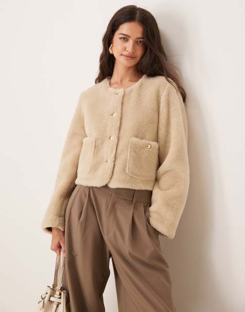 ASOS DESIGN – Gräddvit jacka utan krage i hopfogat teddymaterial - view 1