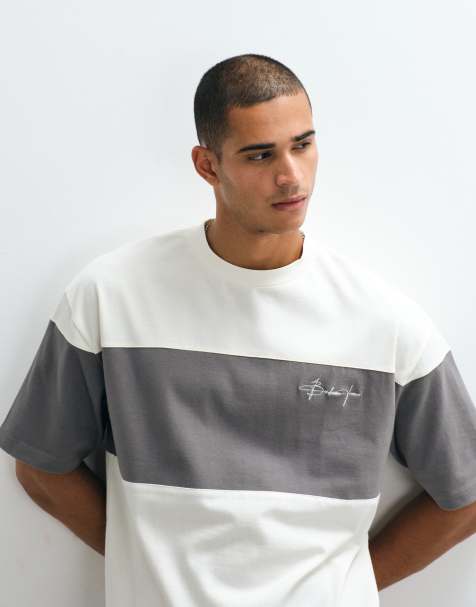ASOS DESIGN – Gräddvit, kraftig t-shirt i oversized fit med panelsydd design och broderi på bröstet - view 1