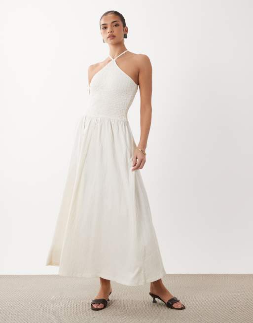 ASOS DESIGN – Gräddvit, krinklad midiklänning med smala axelband och halterneck, 3 av 4
