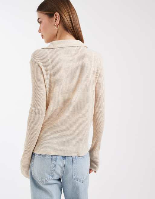 ASOS DESIGN – Gräddvit, skir, ribbad topp med långa ärmar, krage och v-ringning, 4 av 4