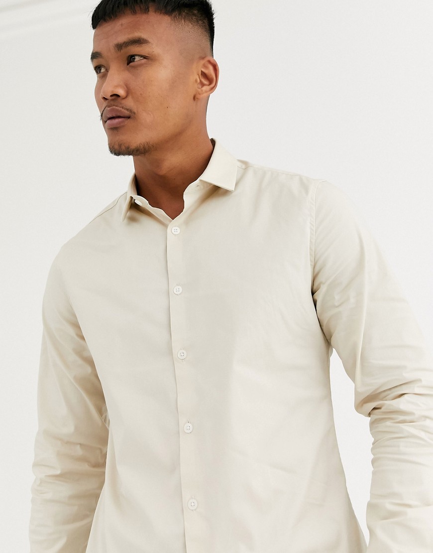 ASOS DESIGN – Gräddvit skjorta med smal passform och stretch