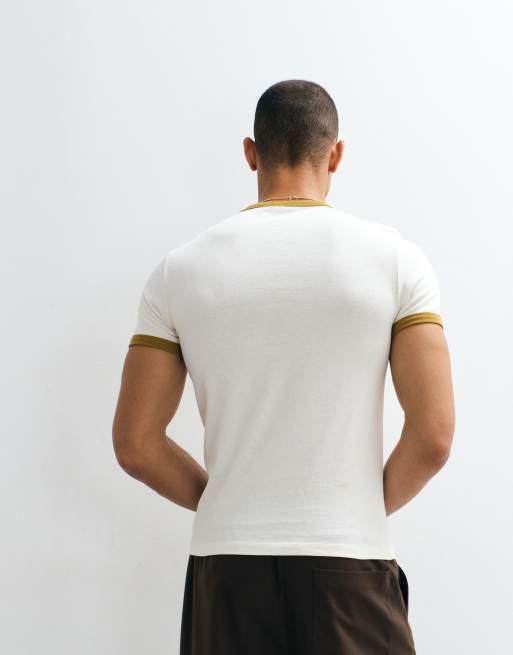 ASOS DESIGN – Gräddvit, smal t-shirt med kantrand och soltryck, 4 av 7