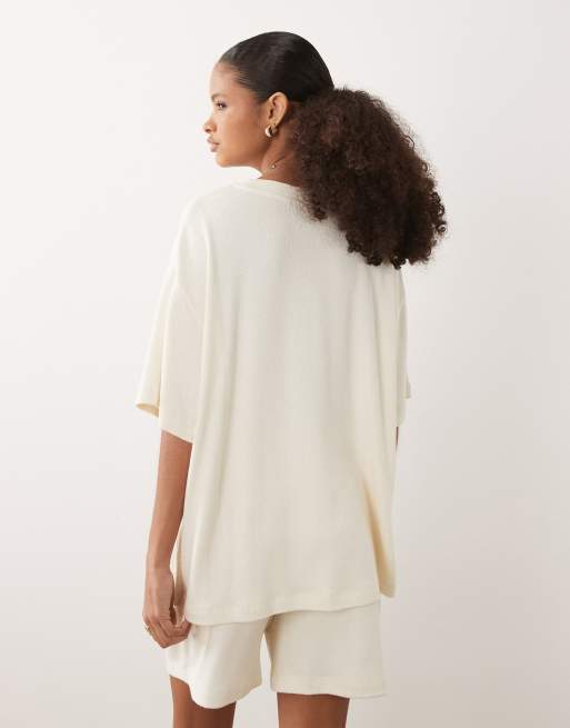 ASOS DESIGN – Gräddvit, stickad t-shirt i oversize med textur, 4 av 4