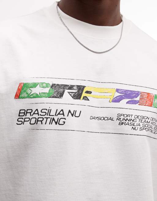 ASOS DESIGN – Gräddvit t-shirt i oversize med "Brazil"-tryck, 3 av 5