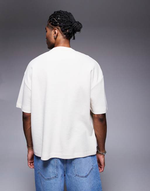 ASOS DESIGN – Gräddvit, våfflad t-shirt i oversize med boxig passform och henleykrage , 4 av 4