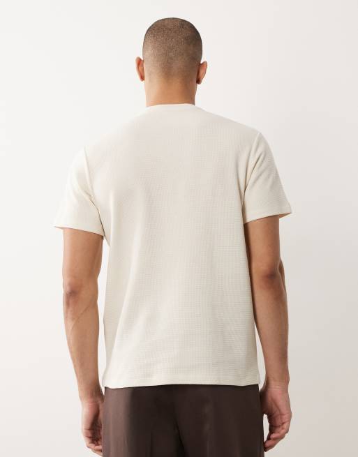 ASOS DESIGN – Gräddvit, våfflad t-shirt i regular fit med henleykrage, 5 av 5