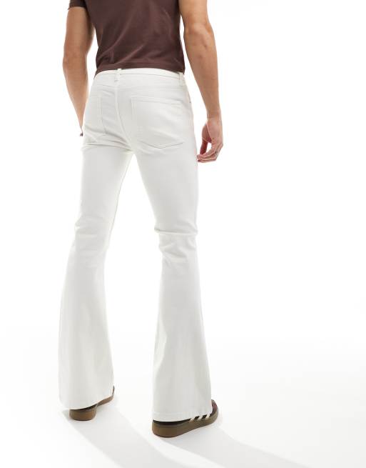 ASOS DESIGN – Gräddvita utsvängda jeans med stretch, 3 av 5