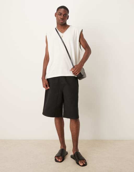 ASOS DESIGN – Gräddvitt, boxigt linne i oversize med v-ringning och dekorativa sömmar , 2 av 4