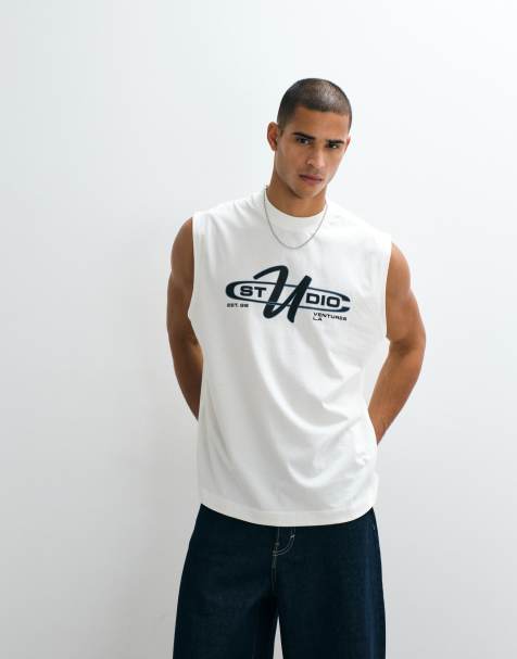 ASOS DESIGN – Gräddvitt linne i oversize med Studio Ventures-tryck - view 1