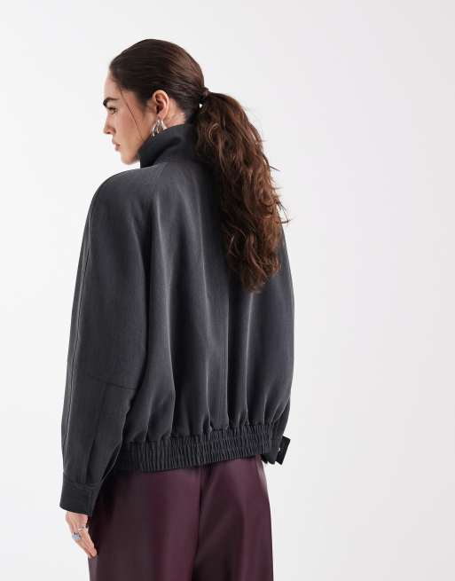 ASOS DESIGN – Grafitowa dopasowana kurtka bomberka z szerokimi ramionami, 4 z 4