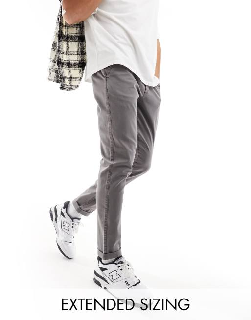 ASOS DESIGN – Grafitowe chinosy o dopasowanym kroju