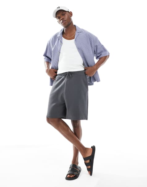 ASOS DESIGN – Grafitowe średniej długości szorty basic o kroju oversize - view 1