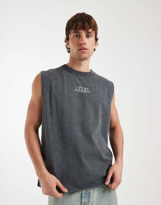 ASOS DESIGN – Grafitowy gruby top bez rękawów oversize z graficznym napisem, 2 z 5