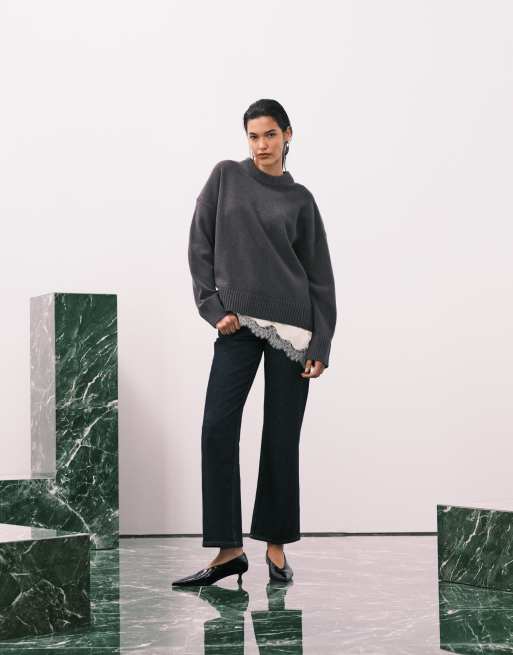 ASOS DESIGN – Grafitowy sweter premium z wełny jagnięcej z zaokrąglonym dołem, 2 z 4
