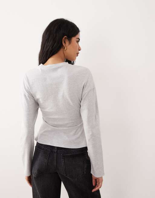 ASOS DESIGN – Gråmelerad t-shirt med långa ärmar och omlottdesign, 4 av 4