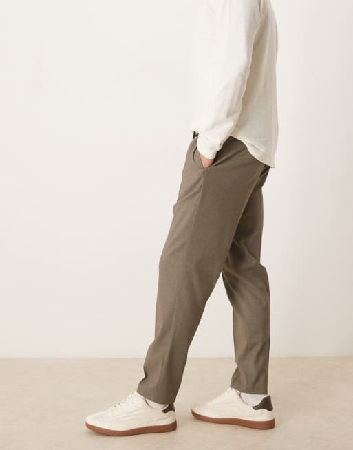 ASOS DESIGN – Gråmelerade, figursydda byxor med avsmalnande passform och dra på-stil, 3 av 5