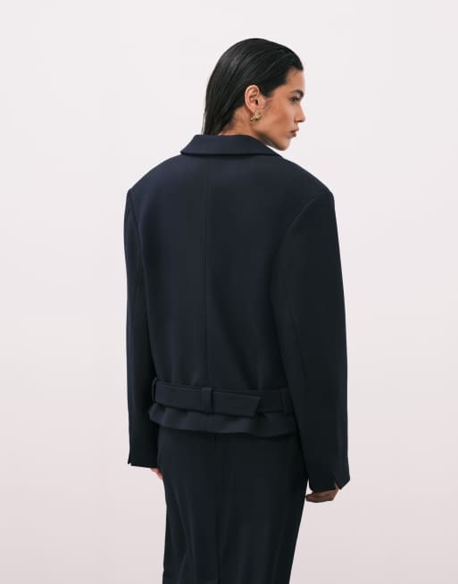 ASOS DESIGN – Granatowa elegancka marynarka super oversize z paskiem u dołu, 4 z 4