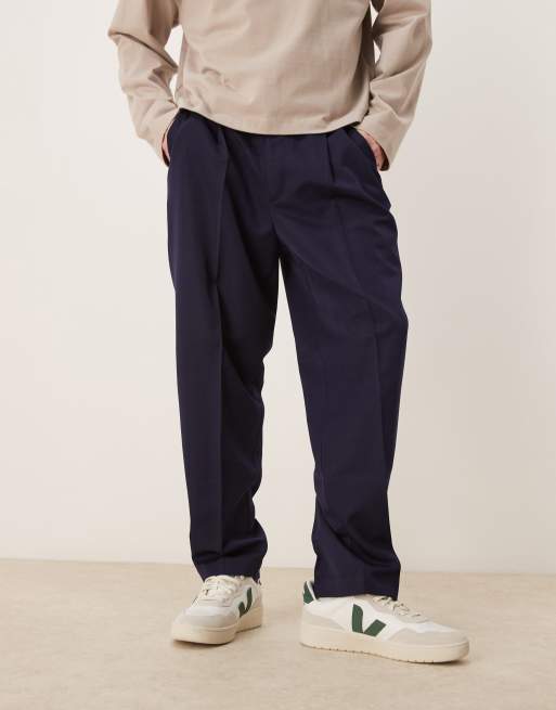 ASOS DESIGN – Granatowe eleganckie spodnie oversize o zwężanym kroju, 2 z 5