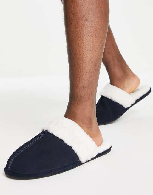 ASOS DESIGN – Granatowe kapcie z owczej skóry wysokiej jakości z kremową podszewką