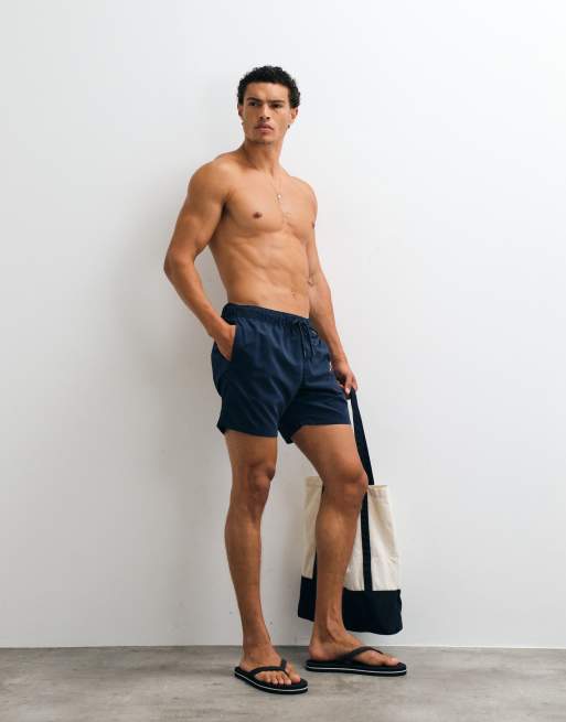 ASOS DESIGN – Granatowe średniej długości szorty kąpielowe, 2 z 5