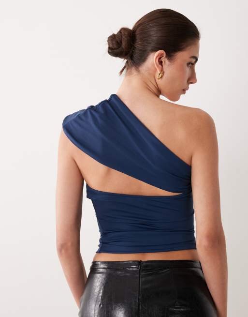 ASOS DESIGN – Granatowy asymetryczny top z metalową wstawką, 4 z 4