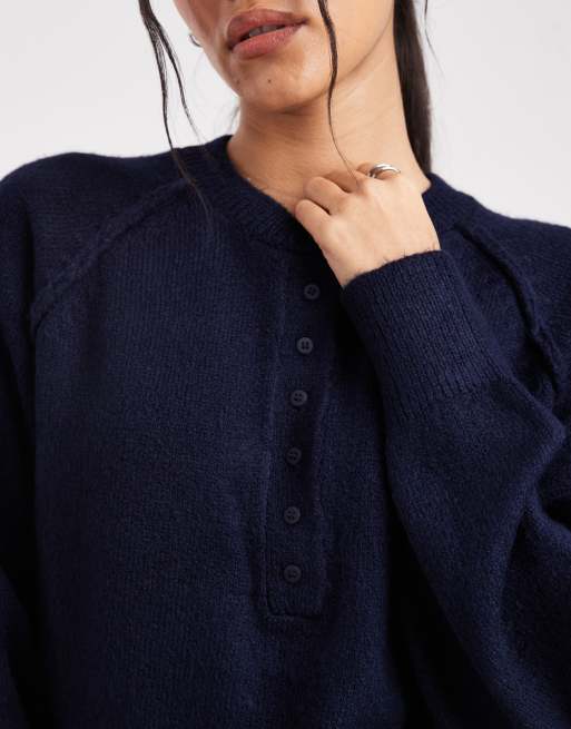 ASOS DESIGN – Granatowy sweter z długimi rękawami i dekoltem typu henley, 2 z 4