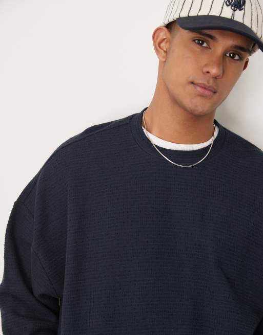ASOS DESIGN – Granatowy T-shirt extreme oversize z długimi obszernymi rękawami, 3 z 4
