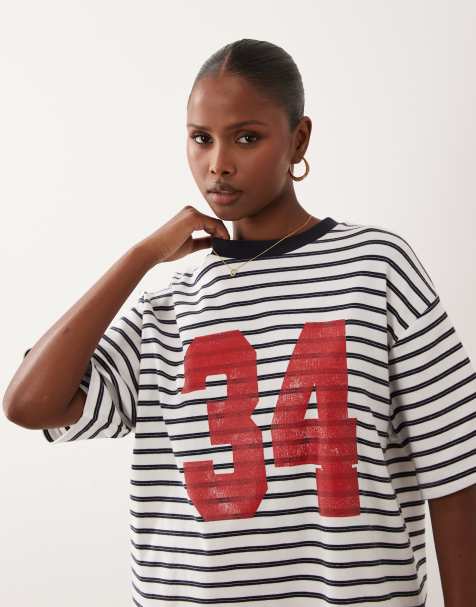 ASOS DESIGN – Granatowy T-shirt oversize z kontrastową grafiką 34 w uczelnianym stylu - view 1